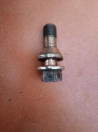 Tornillos rueda Volvo XC90 ORIGINALES 