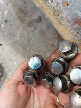 Tornillos rueda Volvo XC90 ORIGINALES 
