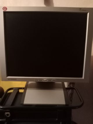 Pantalla ordenador Hyundai 