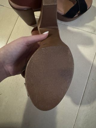 Sandalias piel almatrichi