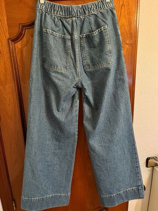 Pantalón vaquero ancho