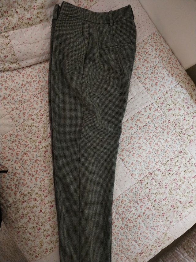 Pantalón cuadritos gris