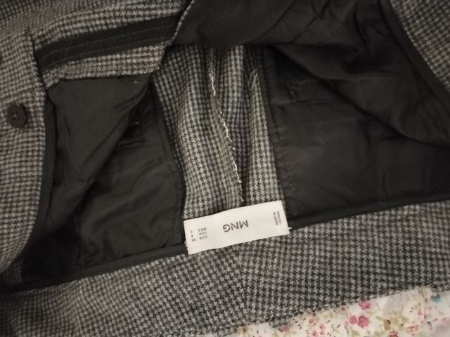 Pantalón cuadritos gris