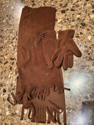 Juego de bufanda y guantes Tommy Hilfiger