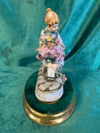 FIGURA ITALIANA CAPODIMONTE VIERTOSCA DE 1970