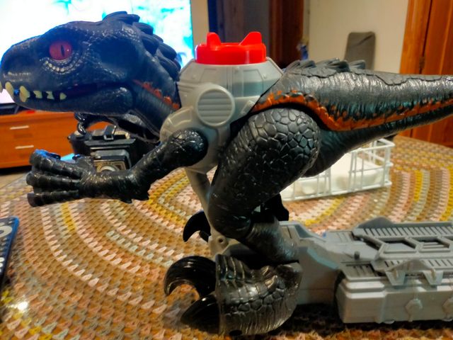 JURASIC PARK FIGURA mattel motorizada pilas