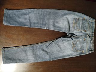 Pantalón vaquero pitillo elástico mujer