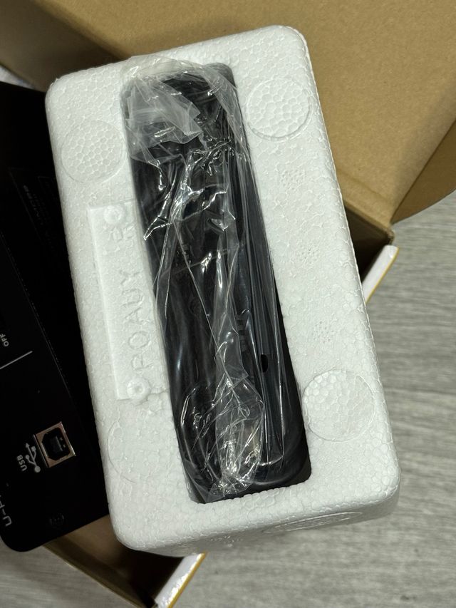 Interfaccia audio USB UMC22 di BEHRINGER