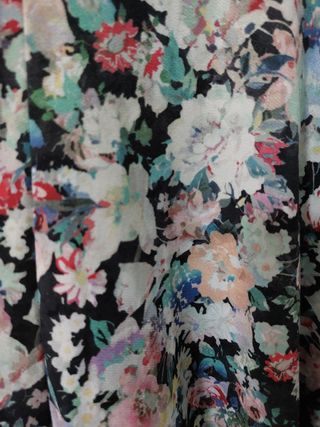 Mono corto flores .Berskha.Talla Xs