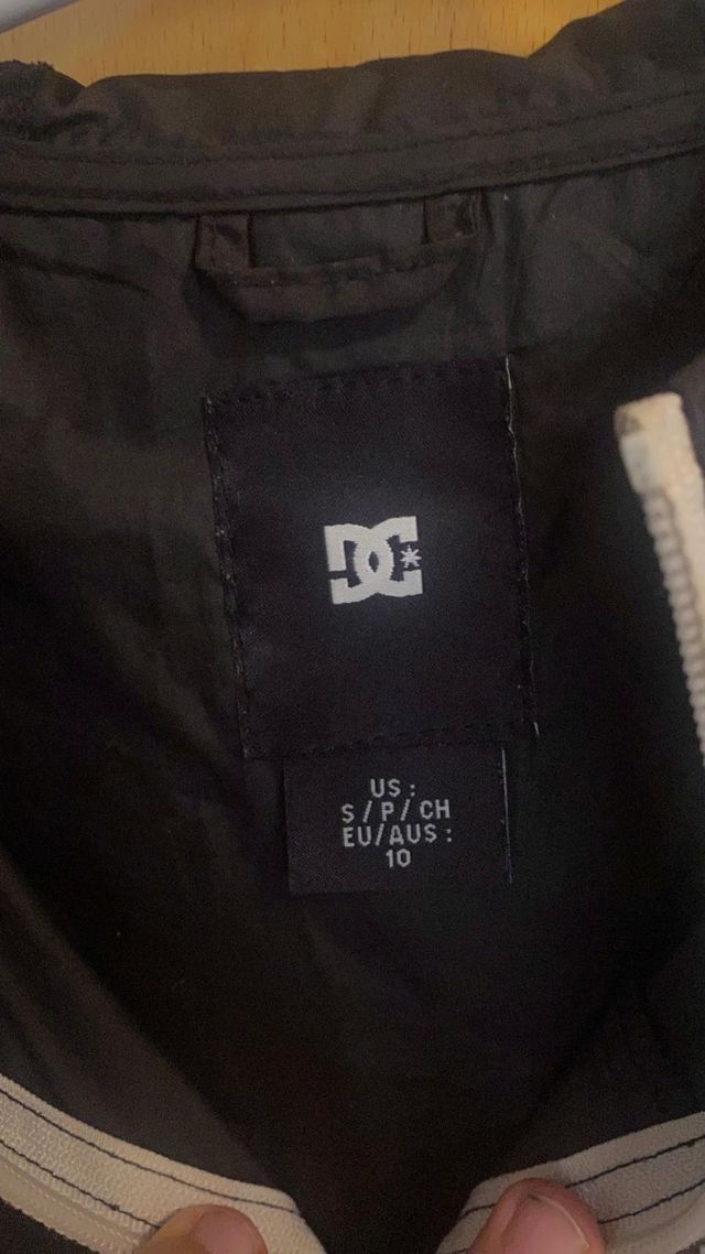 Chaqueta fina DC 9-11 años