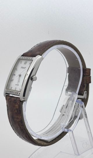 RELOJ TRIDENT QUARTZ CON 16 DIAMANTES