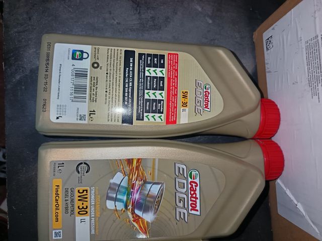 Olio castrol 5W30 castrol 3 lt
