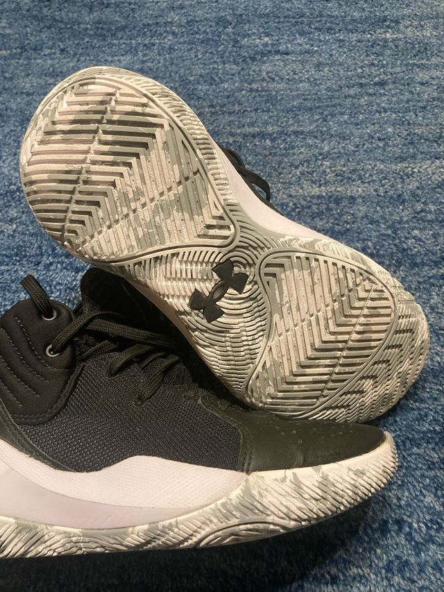 Zapatillas baloncesto under armour