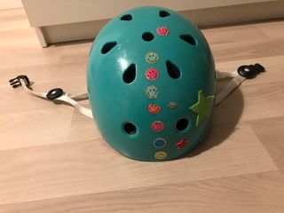 Casco junior turquesa Decathlon