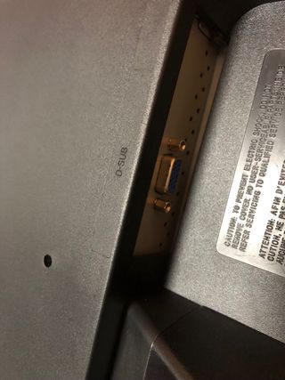 Monitor LG 22” FLATRON