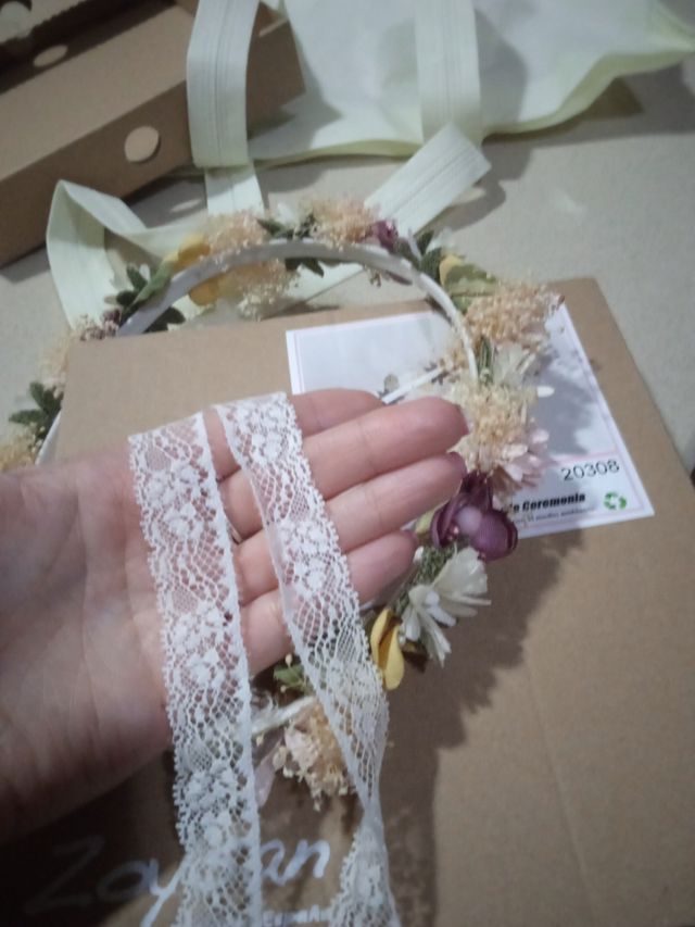 Corona ceremonia niña