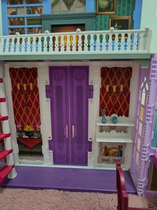 Castillo Frozen+ muñeca Elsa que canta