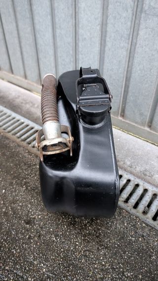 BIDON BMW E36