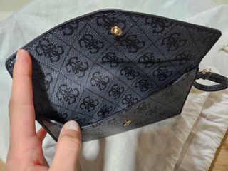 Mini cartera extraíble Guess