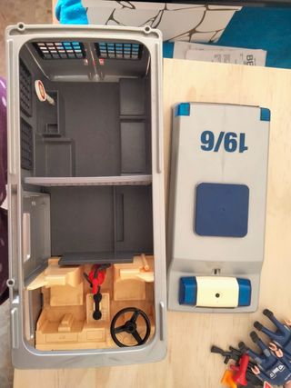 Coche de policía Playmobil