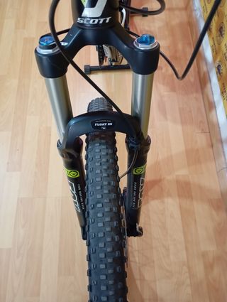 BICICLETA DE MONTAÑA SCOTT GENIUS RD 940