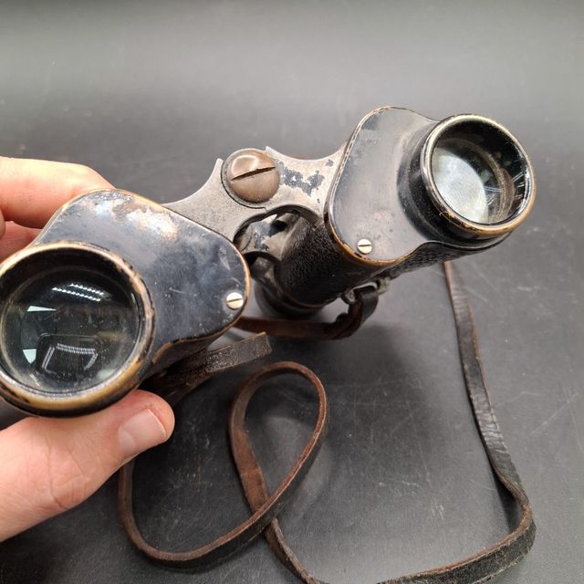 Prismáticos antiguos H. HUGHES & SON