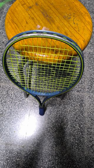 Raqueta de frontón.