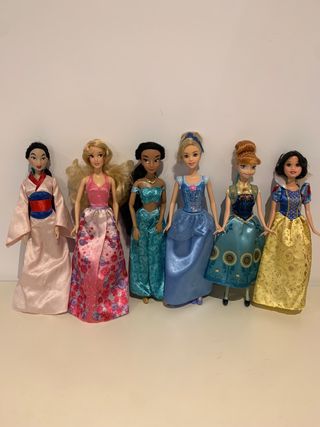 BARBIE PRINCESAS DISNEY