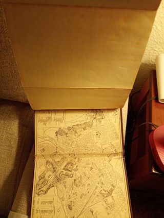 Libro souvenirs de Roma.