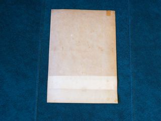 Lenzuolo antico del vecchio catalogo di moda parigino