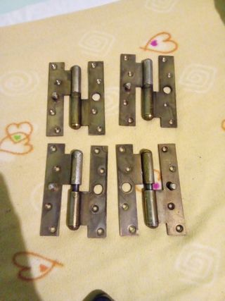 Bisagras puerta de hierro