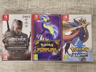 Nintendo Switch + Podémon Púrpura + The witcher