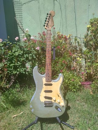 Stratocaster tipo fender Fraga