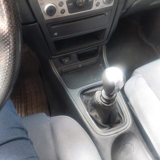Nissan Almera 2004