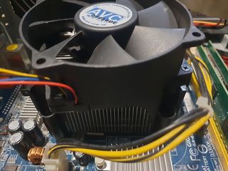 Pc con SSD 256 gb W10 (sin monitor)