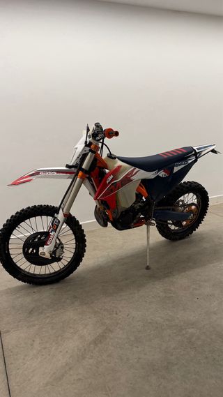 Ktm 450 six days 2023