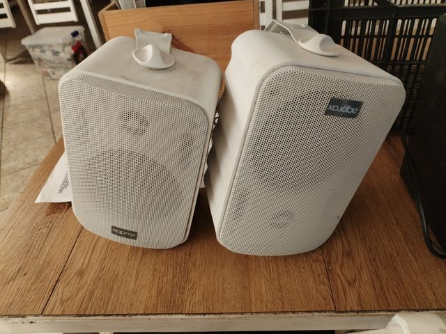 Altavoces pequeños