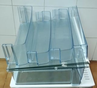 Cajones y estantes Nevera