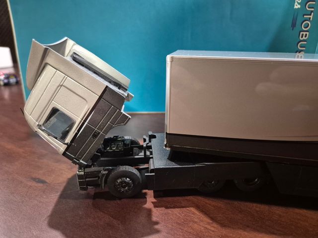 Mercedes actros team mclaren mercedes