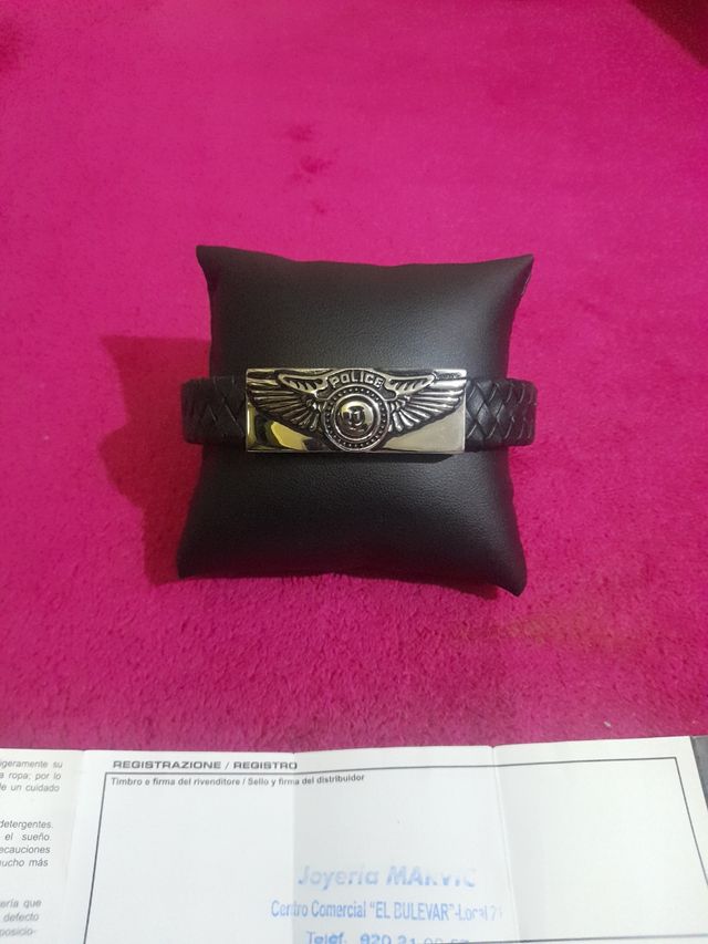 Pulsera de Cuero y Acero, marca Police