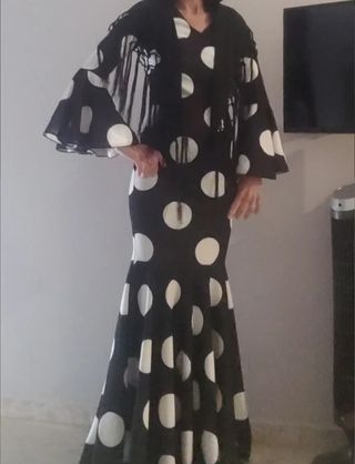 Trajes de flamenca a buenos precios mirar perfil 