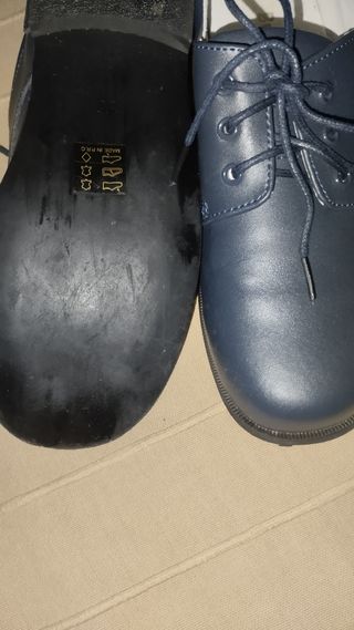 Zapatos niño de piel azul marino