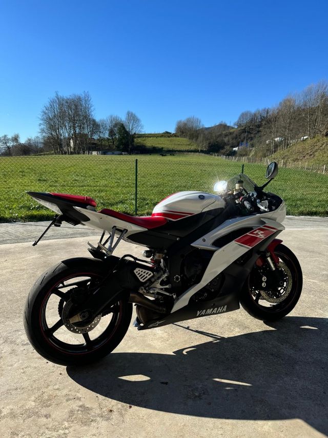 Yamaha r6r 2008
