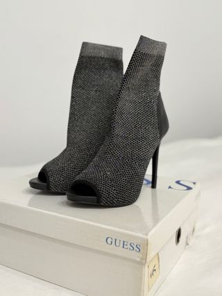 Botin Guess nuevo