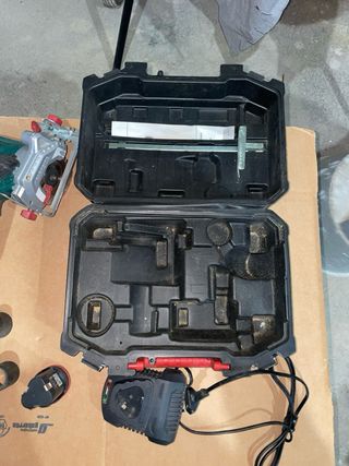 Sierra circular a batería Parkside 12v
No se envia