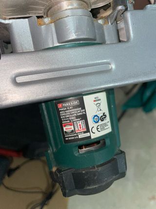 Sierra circular a batería Parkside 12v
No se envia