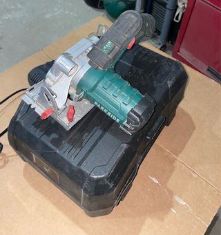 Sierra circular a batería Parkside 12v
No se envia