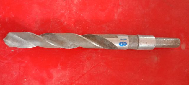 Brocas de distintos diámetros 