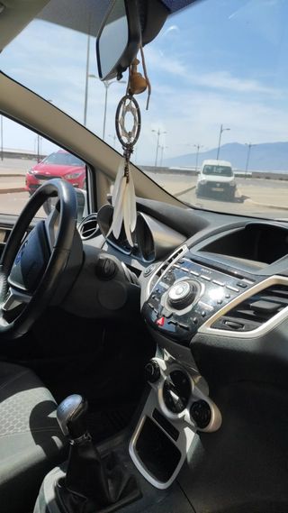 Ford Fiesta 2012 (Negociable)