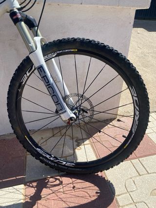 Bicicleta Scott Scale 50 26”